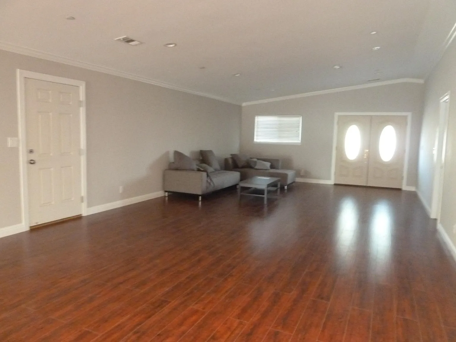 4100 Williams Road — Photo 2