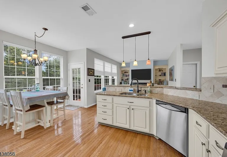 9 Hannah Ct — Photo 12