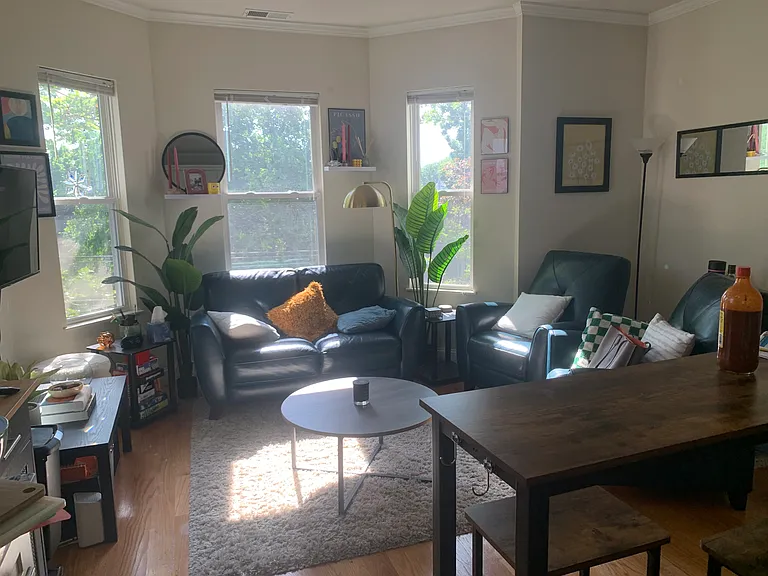 121 Webster Ave #6 — Photo 3