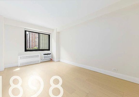 5th image of 135 W 96th St APT 2F