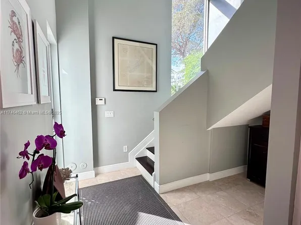 317 NE 7th St #317, Fort Lauderdale, FL 33304