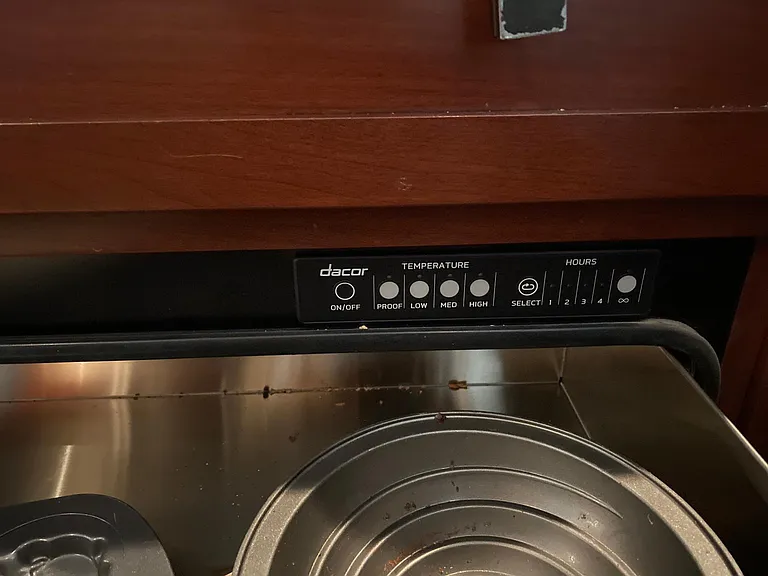 Built-in Dacor temperature controlled warming drawer.