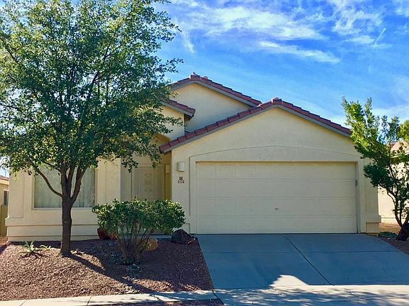 3rd image of 2114 W Painted Sunset Cir