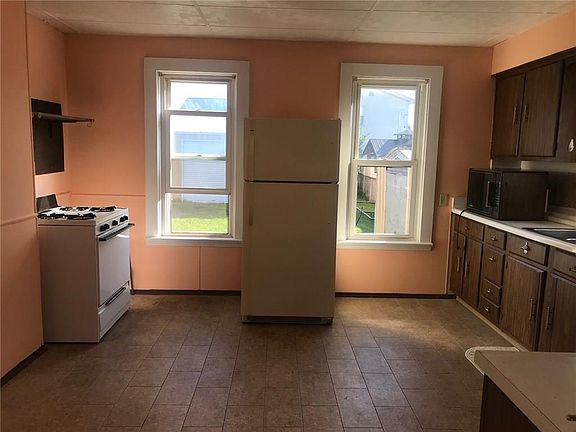 4th image of 3521/3529 Washington Ave #2