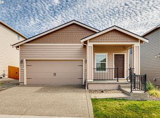 1419 W 16th Ave, La Center, WA