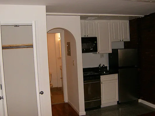 Rented by Sky Management | media 63