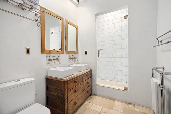 Sold by Compass | media 11