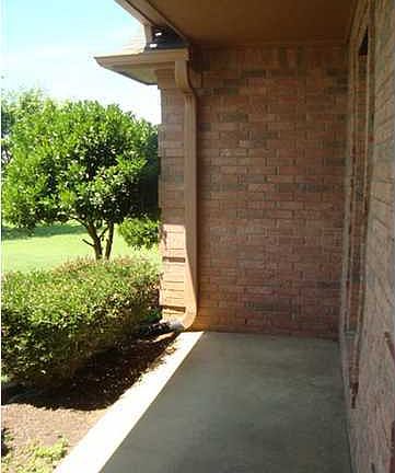 4th image of 4074 Ravenwood Dr