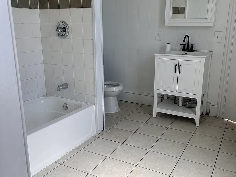 349 Miller St #1 — Photo 3