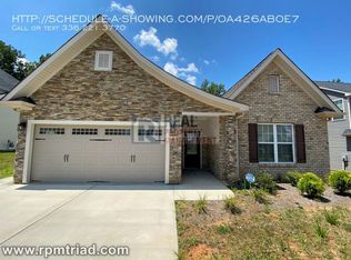 4526 River Gate Dr, Clemmons, NC 27012