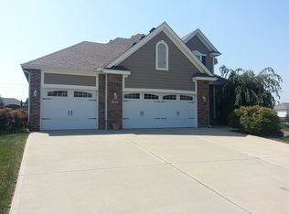 801 SE 12th Ter, Lees Summit, MO 64081