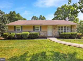 367 Bishop Rd, Pottstown, PA 19465