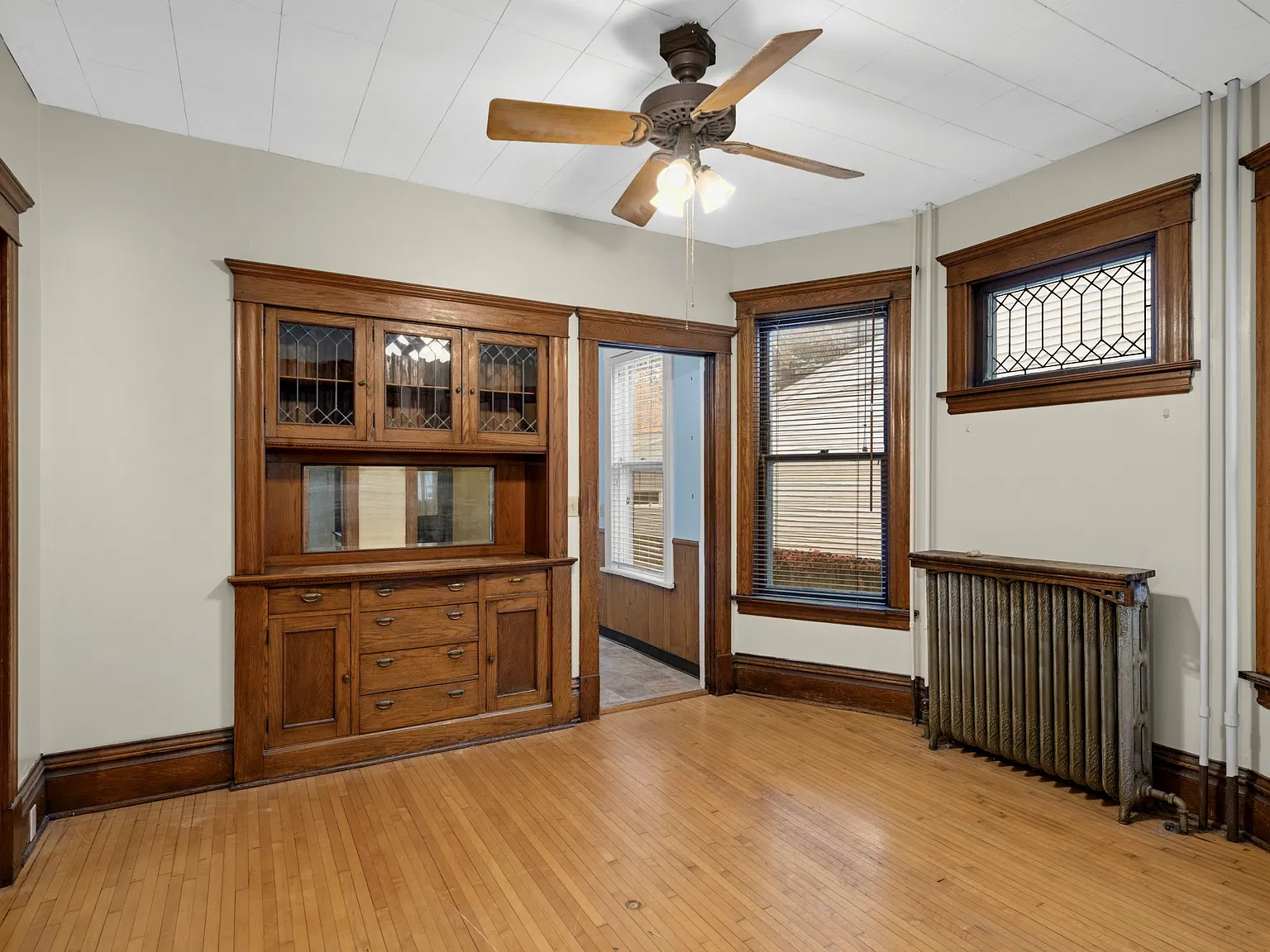 2 bed, 1232 sqft, $1,495 — Photo 4