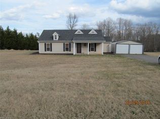 320 Kermit Lewis Rd, Pilot Mtn, NC 27041