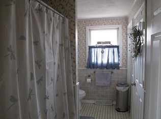 63 Robins Way, Warwick, RI 02888