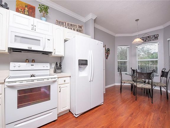 4th image of 5105 Bellthorn Dr