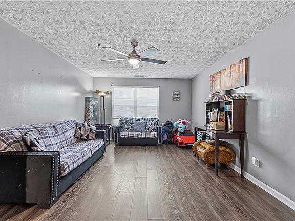 5th image of 6203 Fairington Ridge Cir