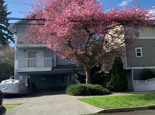 8843 Stone Ave N APT 2, Seattle, WA 98103