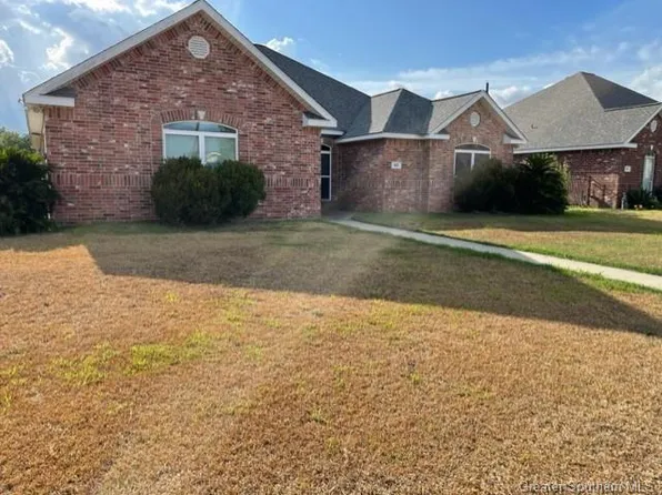 83 E End Ave, Sulphur, LA 70663