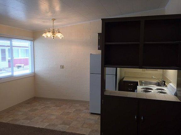 3rd image of 837 Avenue C APT F