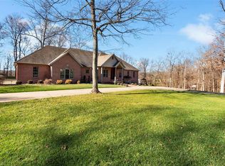 339 Flagstone Dr, Cape Girardeau, MO 63701
