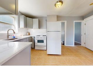 24 Van Tuyl St FLOOR 2, Staten Island, NY 10301