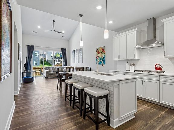 3rd image of 5250 Twilight Ct