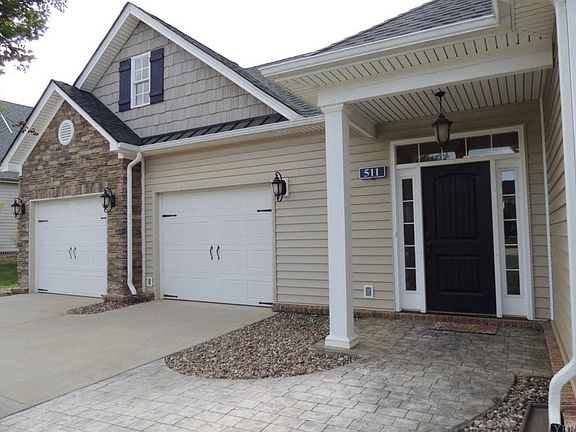 3rd image of 511 Cornerstone St