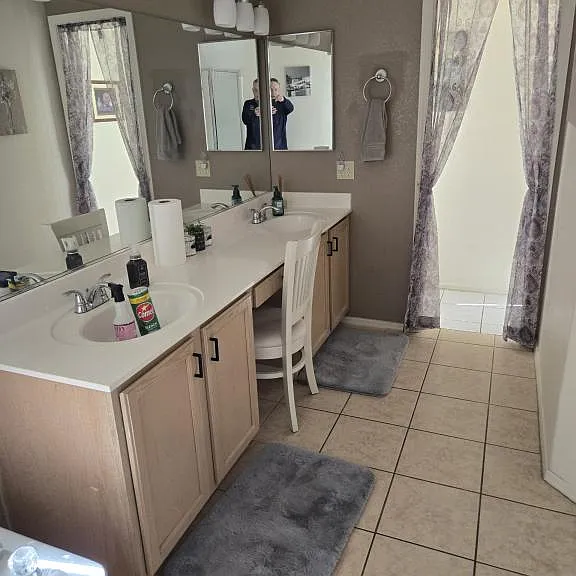 1933 E Leisure Ln — Photo 19