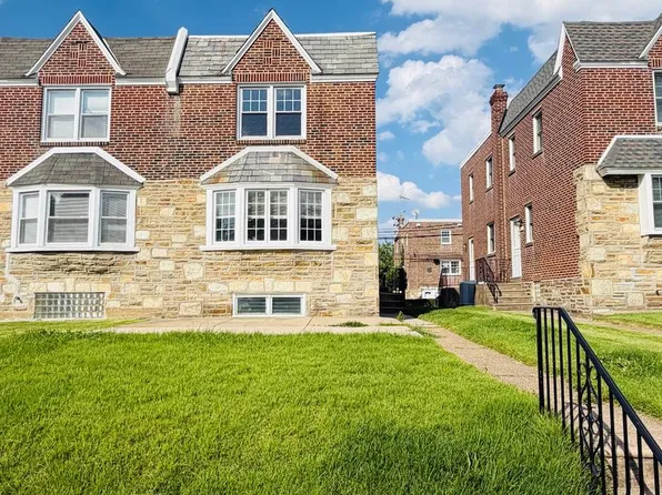 2219 Fuller St, Philadelphia, PA 19152