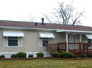 1045 Channel Dr, Cicero, IN 46034