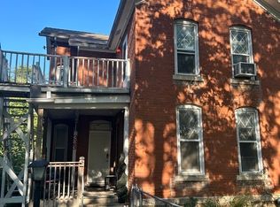 323 SW Tyler St FLOOR 2, Topeka, KS 66603