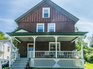 35 Woodruff Ave, Winsted, CT 06098