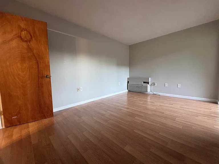 175 Mill Pond Rd #345 — Photo 6