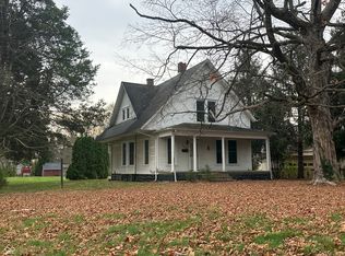 709 W 8th St, Seymour, IN 47274