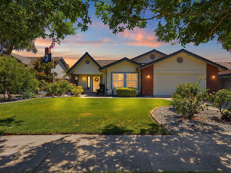 1st image of 89 Devon Drive