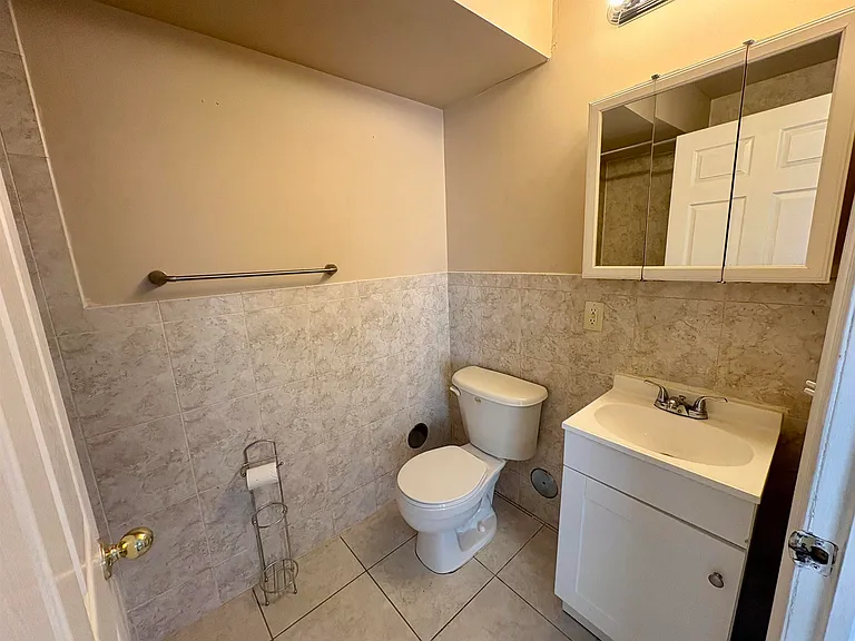 42 Seaview Ave #1 — Photo 8