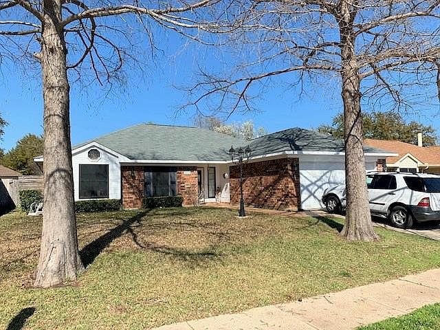 1st image of 2812 Country Creek Ln