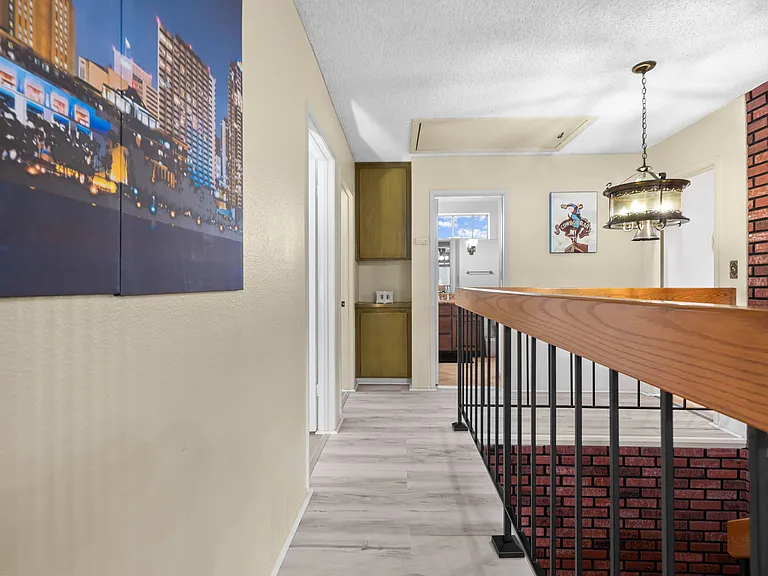 8916 Capricorn Way — Photo 37