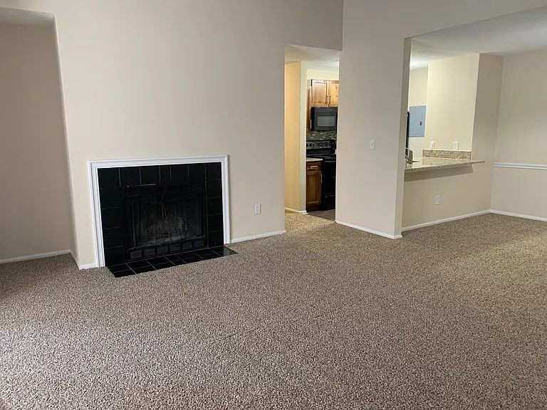 Wood Pointe Apartment Homes — Photo 36