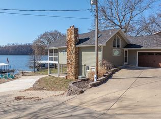 2413 Great Lake View Dr, Gravois Mills, MO 65037