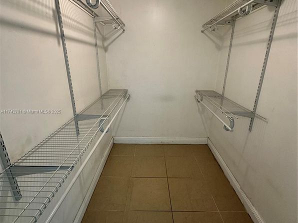 11750 SW 18th St APT 531-1, Miami, FL 33175