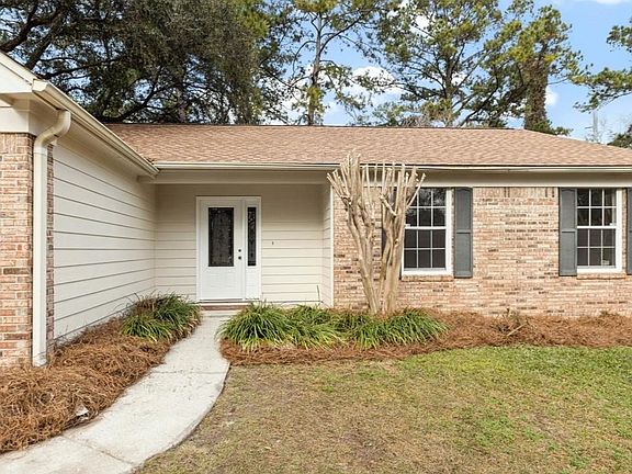 3rd image of 3698 Corinth Dr