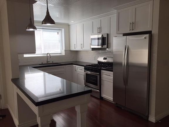 2nd image of 216 Northwood Dr