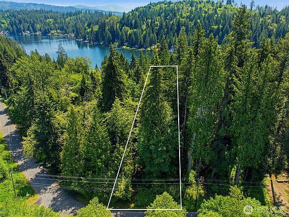 4th image of 605 SW Lake Roesiger Road