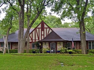 1908 McCartney Ct, Arlington, TX 76012