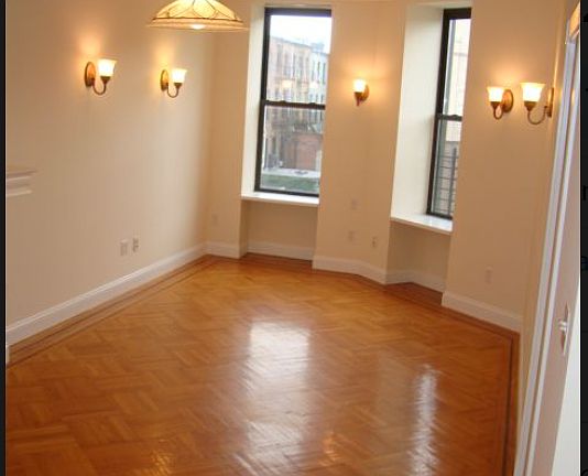2nd image of 711 Putnam Ave Floor 4