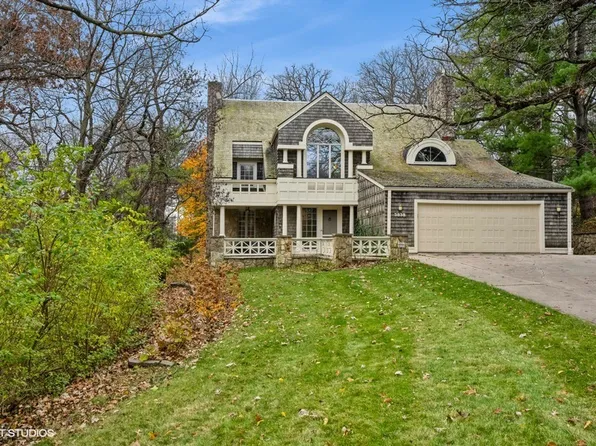 3838 John Lynde Rd, Des Moines, IA 50312