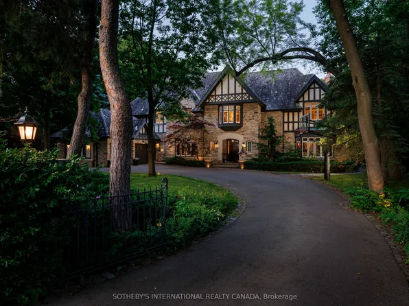 67 Kingsway Cres, Toronto, ON M8X 2R5