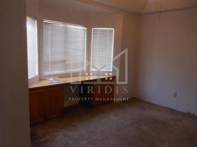 2nd image of 905 Castro Ln